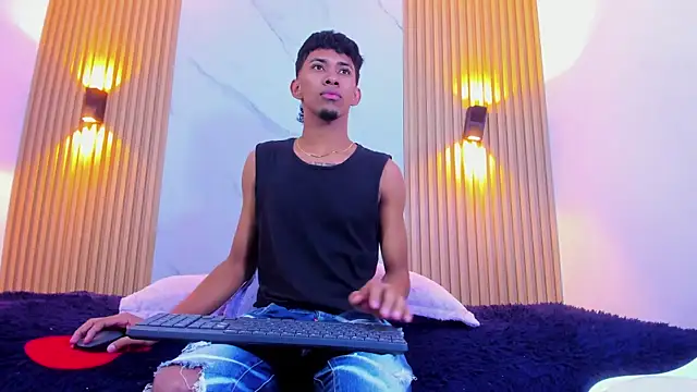 Ethan thouse online show from 10-09-25, 03:40