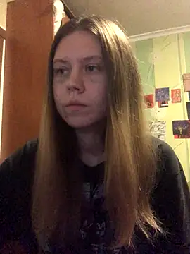 Snapshot of LunaVirelle chatting on 10-13-25, 06:20 LunaVirelle online show from 10-13-25, 06:20