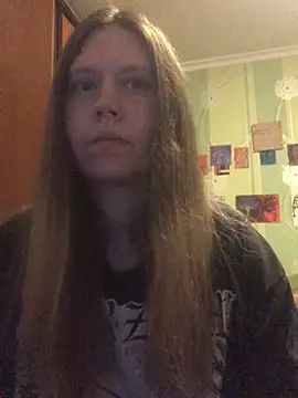 LunaVirelle online show from 04-18-26, 07:18