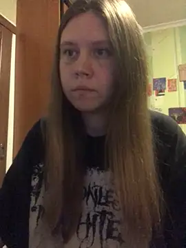 LunaVirelle online show from 06-17-26, 07:35