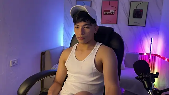 David Nova online show from 12-19-25, 12:07