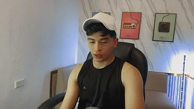 David Nova online show from 01-15-26, 01:14