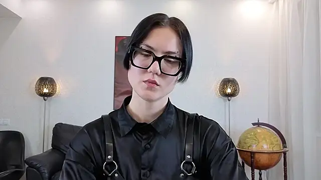 Marie Fitch online show from 05-04-26, 12:47