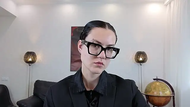 Marie Fitch online show from 05-21-26, 03:04