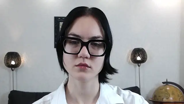 Marie Fitch online show from 11-27-25, 03:18