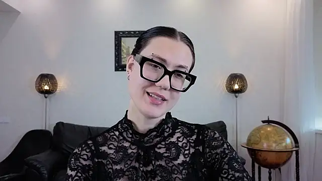 Marie Fitch online show from 06-04-26, 02:27