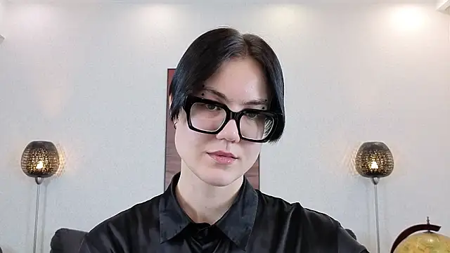 Marie Fitch online show from 03-06-26, 06:19