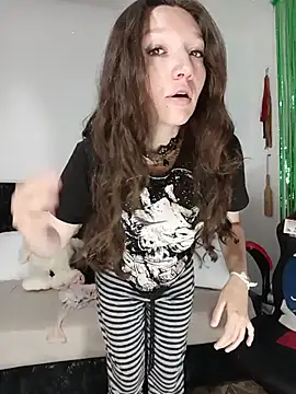 Snapshot of Lucy_colee chatting on 03-03-26, 04:58 Lucy colee online show from 03-03-26, 04:58