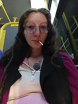 Lucy colee online show from 12-18-25, 02:05