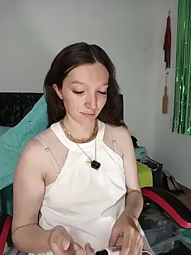 Snapshot of Lucy_colee chatting on 02-26-26, 06:08 Lucy colee online show from 02-26-26, 06:08