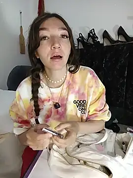 Lucy colee online show from 03-18-26, 04:41