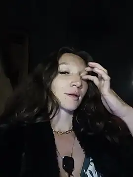 Snapshot of Lucy_colee chatting on 02-21-26, 04:25 Lucy colee online show from 02-21-26, 04:25