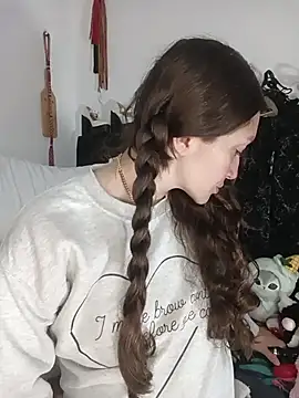 Lucy colee online show from 04-11-26, 02:21