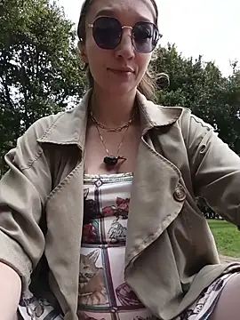 Snapshot of Lucy_colee chatting on 02-16-26, 05:22 Lucy colee online show from 02-16-26, 05:22