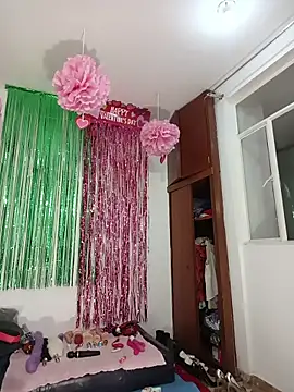 Snapshot of Lucy_colee chatting on 02-09-26, 04:49 Lucy colee online show from 02-09-26, 04:49