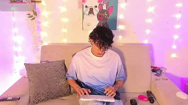 lua boy online show from 03-24-26, 04:34