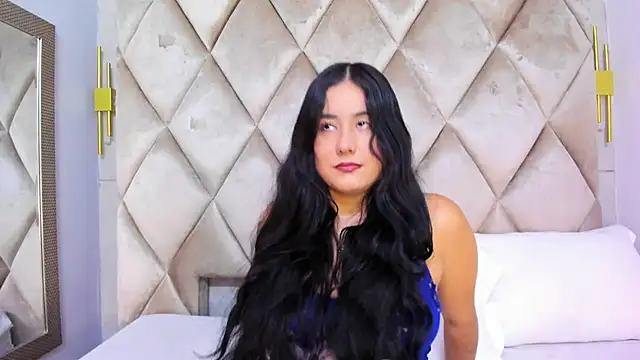 GabyParker  online show from 04-18-26, 12:07
