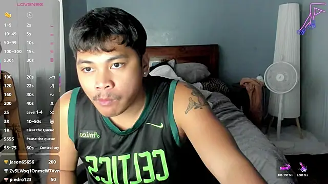 LuisitoJuancho55 online show from 12-21-25, 12:35