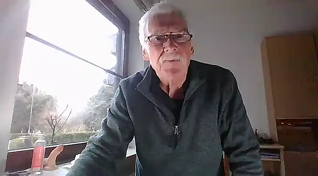 super-snoopy online show from 02-02-25, 09:18