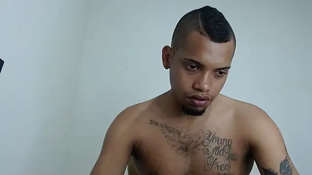 Snapshot of drako_monster chatting on 01-16-26, 10:14 drako monster online show from 01-16-26, 10:14