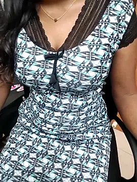 Tamilmallu-duskygirl03 online show from 02-03-26, 05:16