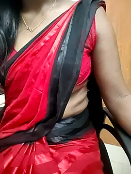 Tamilmallu-duskygirl03 online show from 04-12-26, 05:00