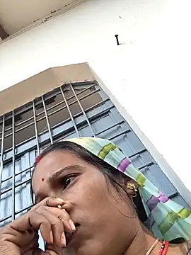 Co punam online show from 11-21-25, 07:18