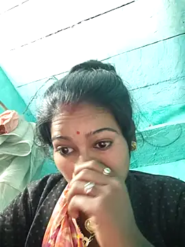 Snapshot of Co_punam chatting on 02-12-26, 04:29 Co punam online show from 02-12-26, 04:29