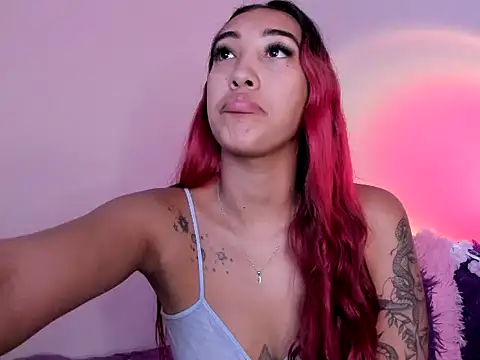 HeidyRousse online show from 11-13-25, 10:19