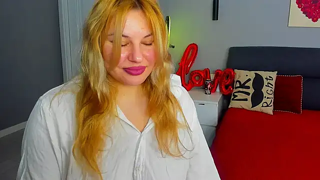 Passion-Blondy online show from 02-18-26, 09:00