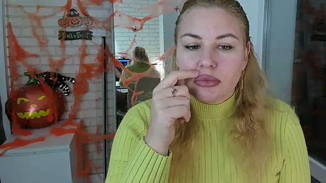 Passion-Blondy online show from 10-27-25, 04:41