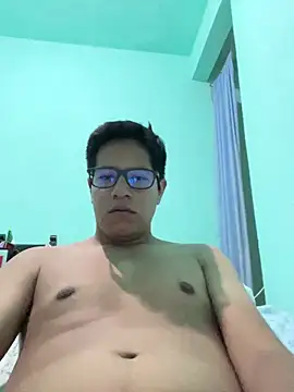 Lukein23 online show from 12-23-25, 09:19