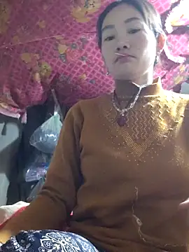 Snapshot of gio-thu chatting on 02-12-26, 01:27 gio-thu online show from 02-12-26, 01:27