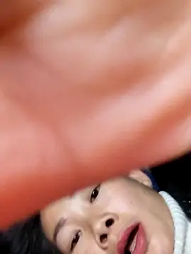 Snapshot of gio-thu chatting on 01-17-26, 04:16 gio-thu online show from 01-17-26, 04:16