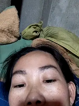 Snapshot of gio-thu chatting on 02-22-26, 02:36 gio-thu online show from 02-22-26, 02:36