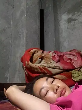 gio-thu online show from 04-14-26, 09:09