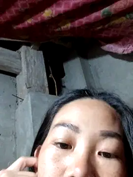 Snapshot of gio-thu chatting on 02-24-26, 05:03 gio-thu online show from 02-24-26, 05:03