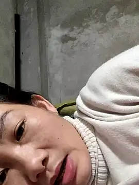 Snapshot of gio-thu chatting on 02-16-26, 06:12 gio-thu online show from 02-16-26, 06:12