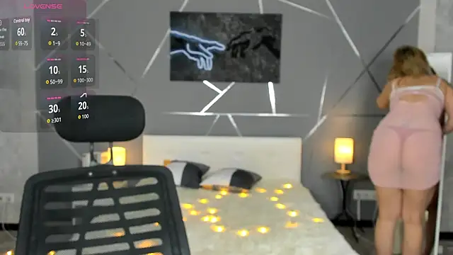 scent  of woman online show from 01-14-26, 08:07