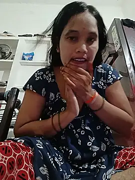 Snapshot of Cuty_tanya chatting on 07-18-26, 05:32 Cuty tanya online show from 07-18-26, 05:32