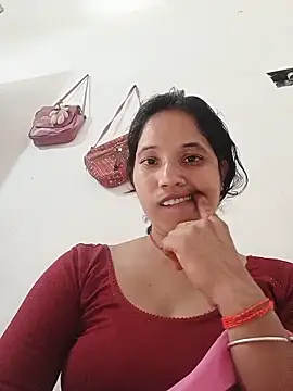 Snapshot of Cuty_tanya chatting on 06-10-26, 06:03 Cuty tanya online show from 06-10-26, 06:03