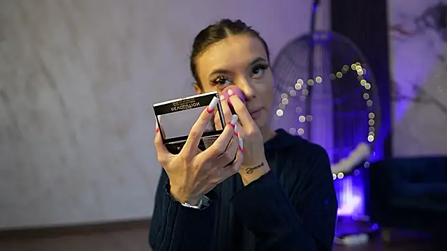 RachelRavee online show from 03-14-26, 05:35