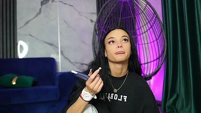 RachelRavee online show from 11-03-25, 05:12