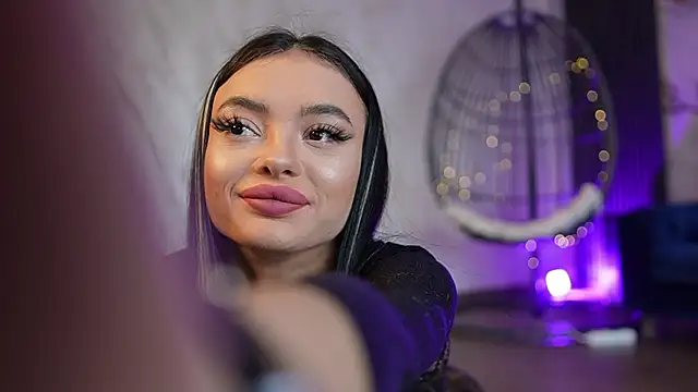 RachelRavee online show from 03-11-26, 05:23