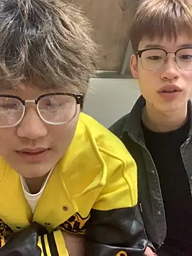 KK-cuteboy online show from 11-26-25, 12:49