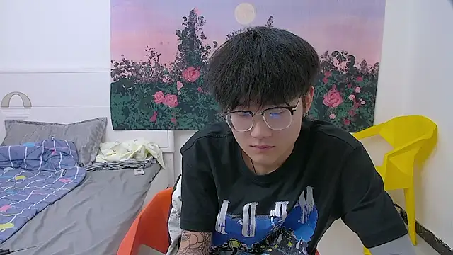 Snapshot of KK-cuteboy chatting on 05-05-26, 01:08 KK-cuteboy online show from 05-05-26, 01:08