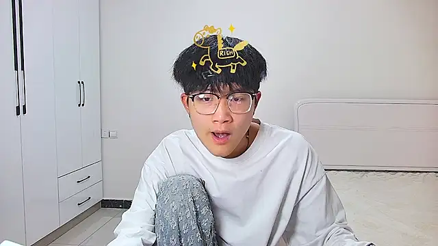 Snapshot of KK-cuteboy chatting on 05-01-26, 11:26 KK-cuteboy online show from 05-01-26, 11:26