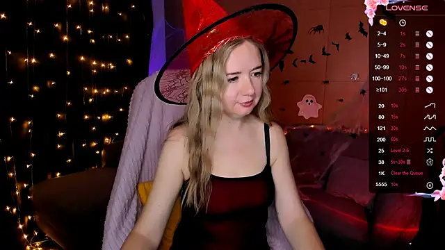 Evaa Braunn online show from 10-27-25, 02:12