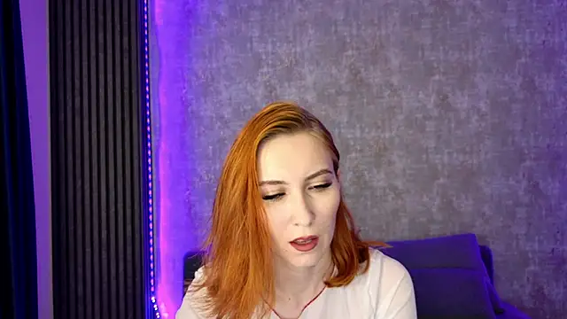 scarleteyes  online show from 11-23-25, 05:28