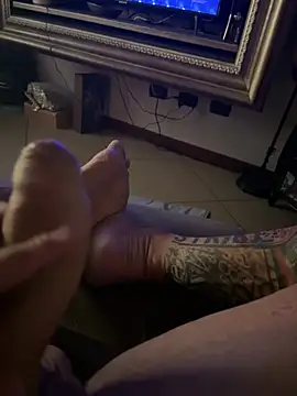 Snapshot of Sexy-feet78 chatting on 07-18-26, 05:21 Sexy-feet78 online show from 07-18-26, 05:21